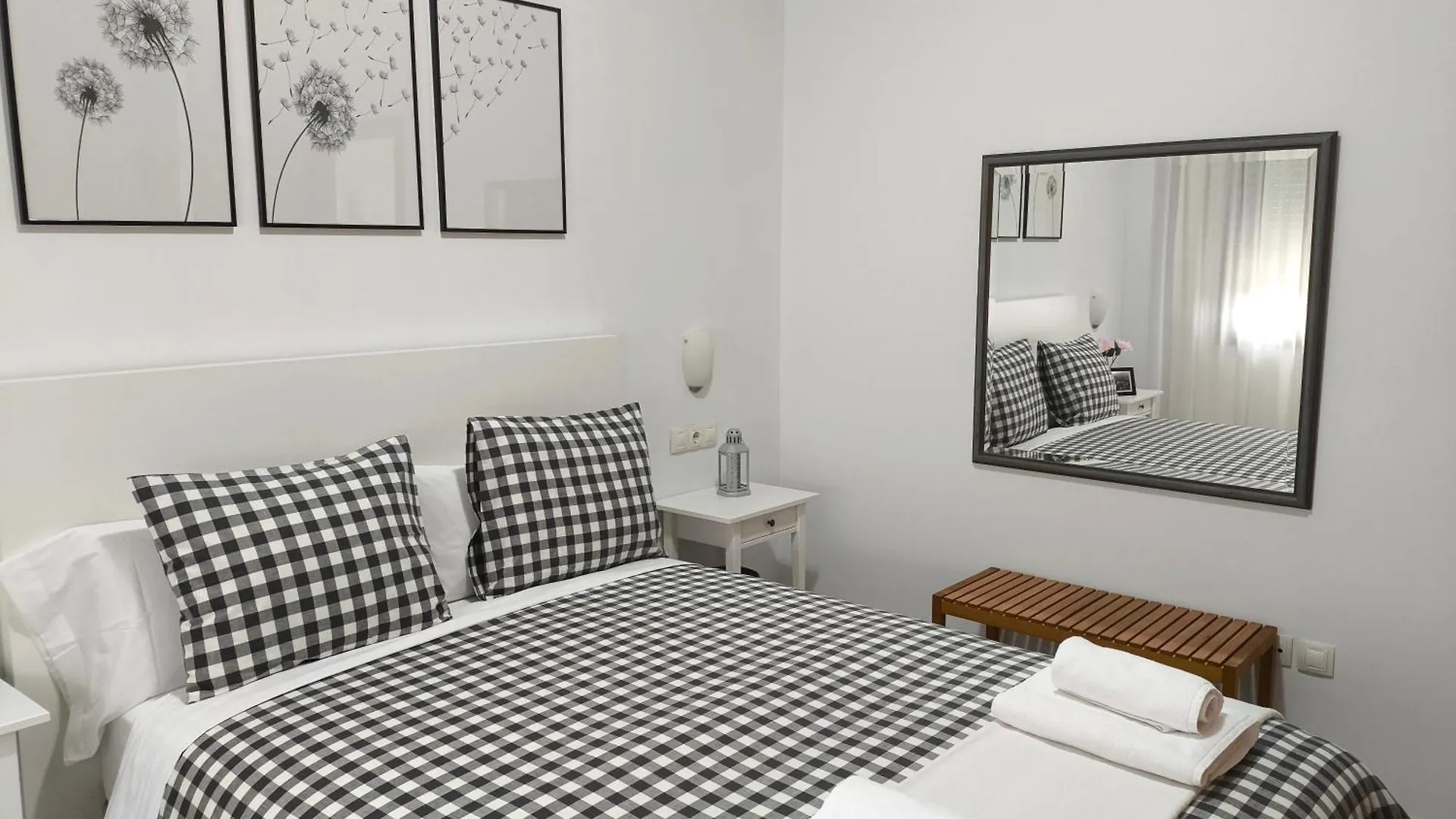 Apartamento Acogedor - Piscina - Parking Sevilla Spanyolország